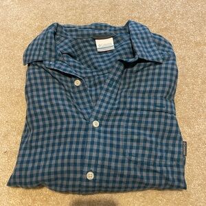 Columbia men’s flannel. VGUC. Size medium